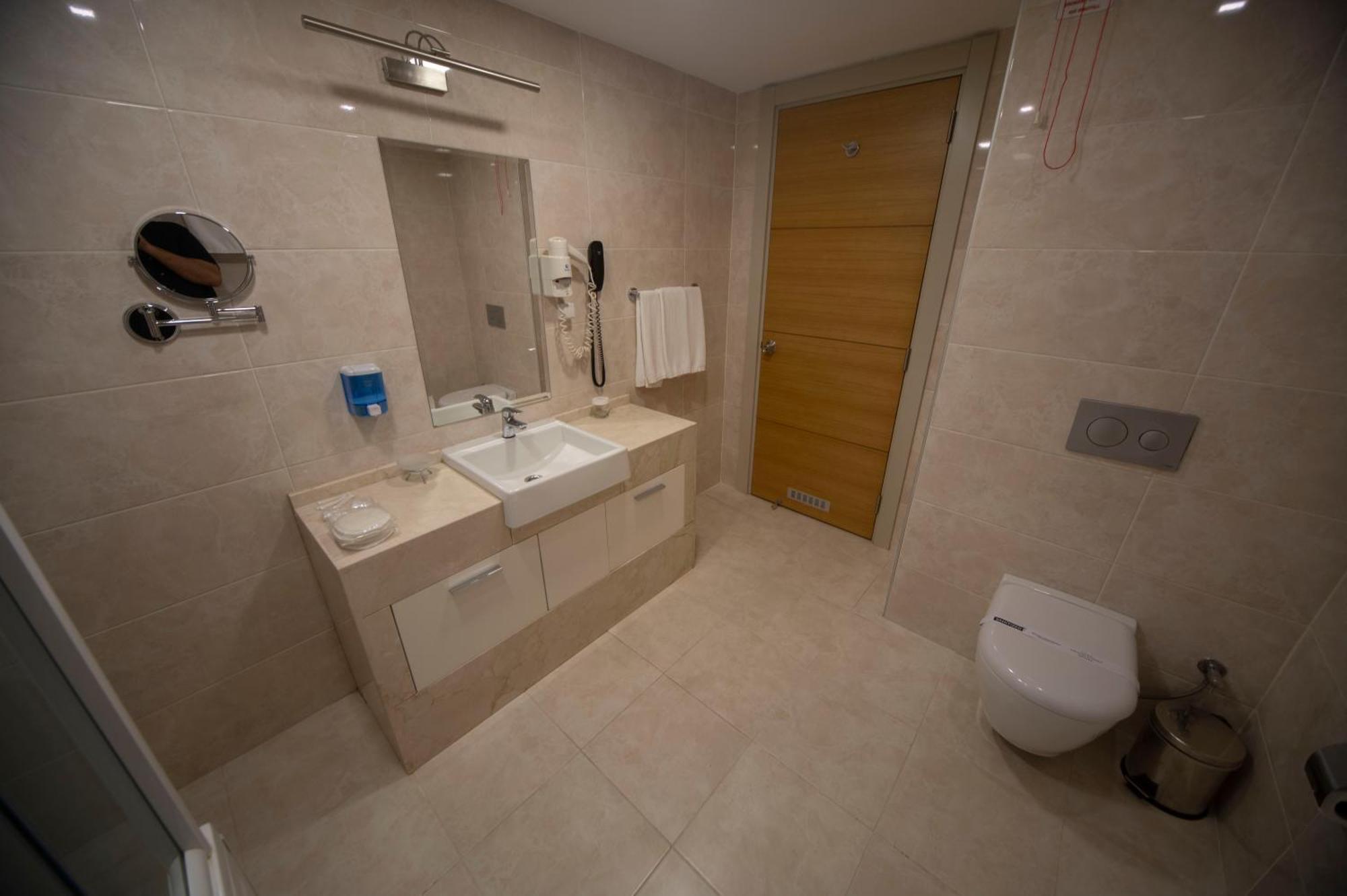Grand Itimat Hotel Denizli  Zewnętrze zdjęcie